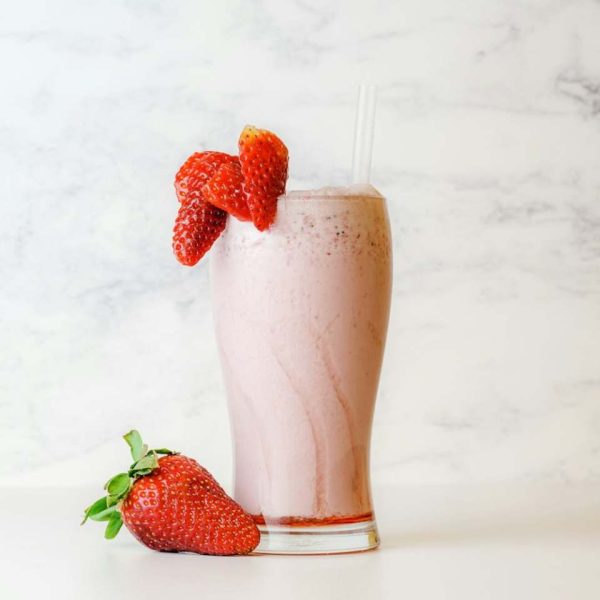 স্ট্রবেরি মিল্কশেক / Strawberry Milkshake